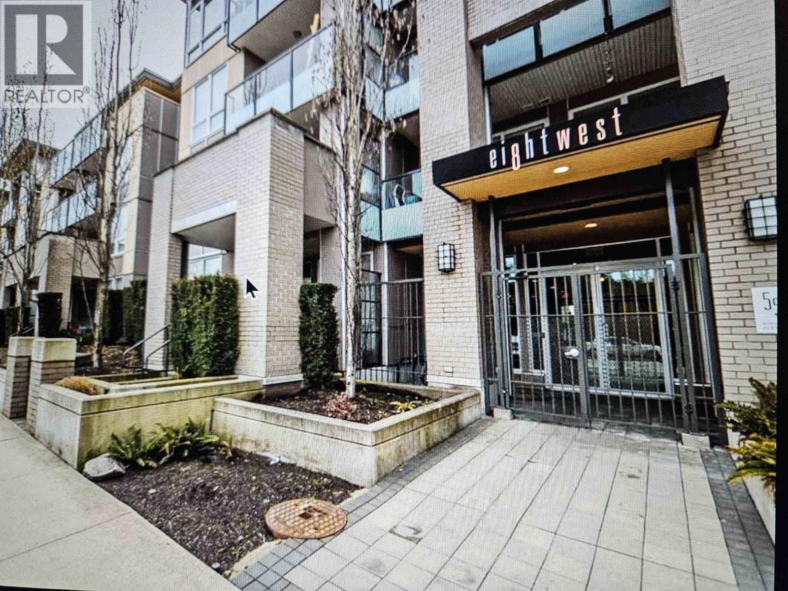 109 55 EIGHTH AVENUE — New Westminster, British Columbia - Main photo