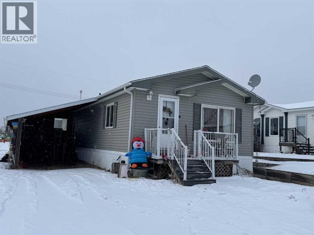 5037 50 Avenue — Edgerton, Alberta - Main photo