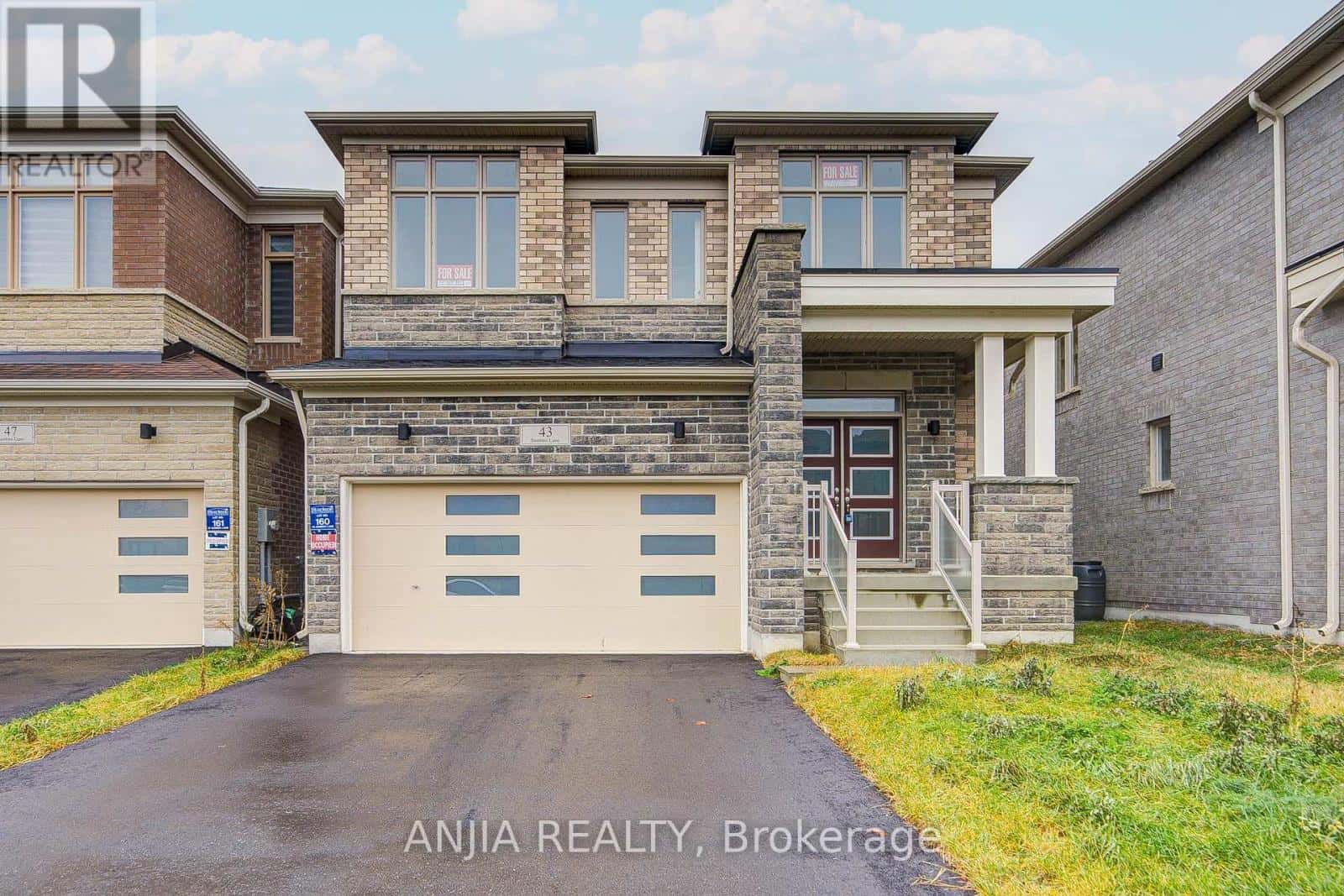 43 SAMBRO LANE — Whitchurch-Stouffville (Stouffville), Ontario - Photo 2 of 50