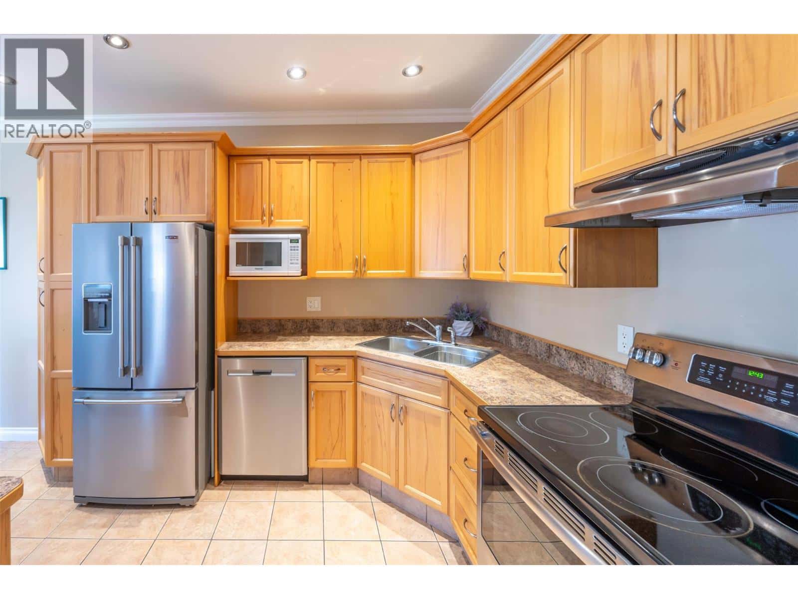 144 Power Street Unit# 103 — Penticton, British Columbia - Photo 2 of 41