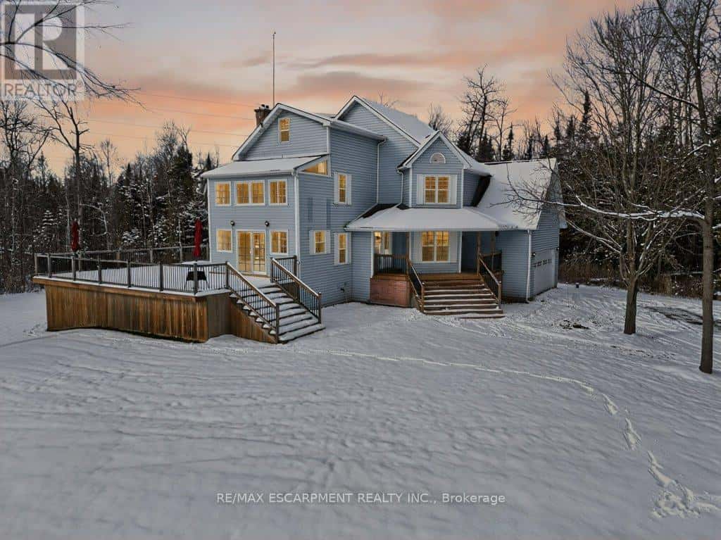 7460 5TH LINE — Essa, Ontario - Photo 4 of 46