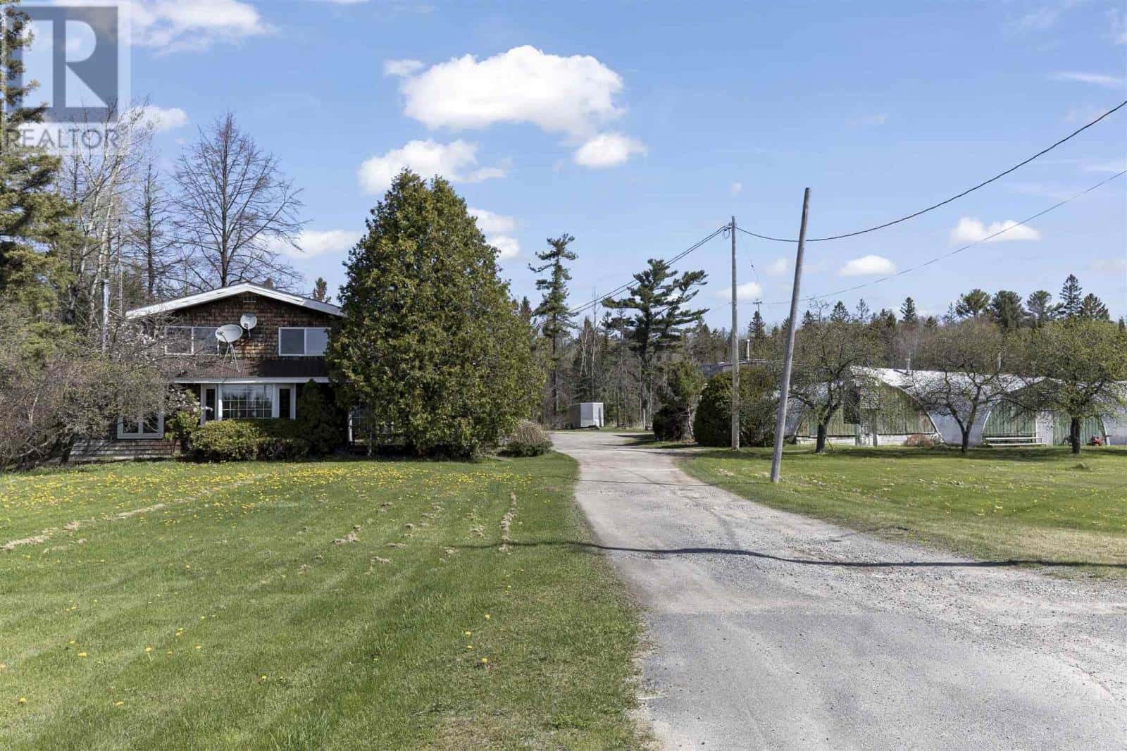 8450 Highway 17 E — Bruce Mines, Ontario - Photo 3 of 42