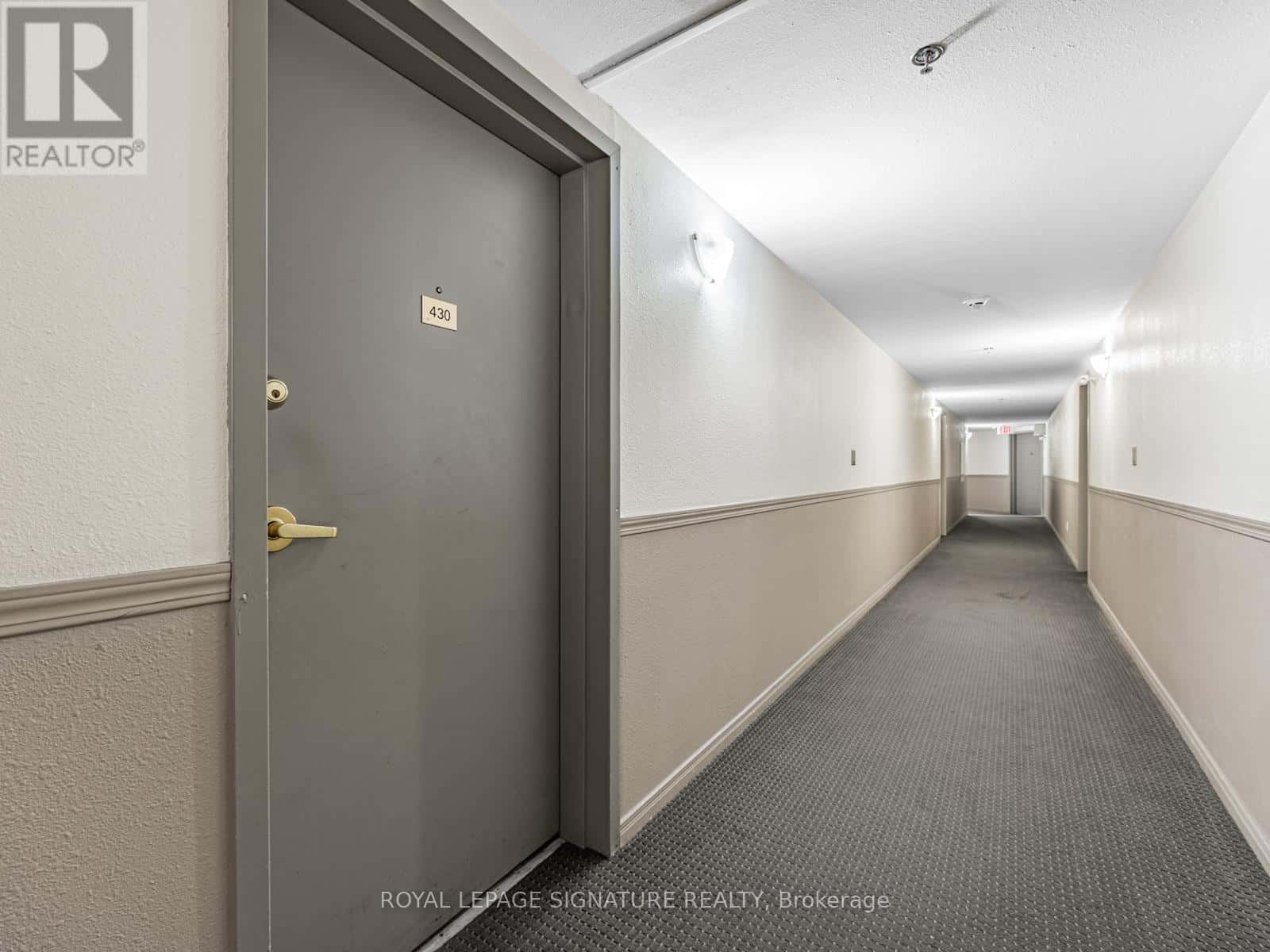 430 - 684 WARDEN AVENUE — Toronto (Clairlea-Birchmount), Ontario - Photo 2 of 20