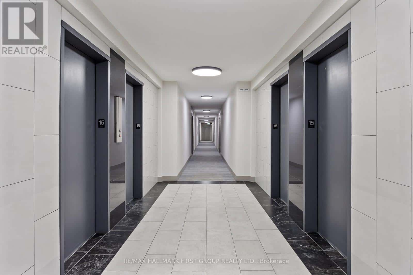 1508 - 5 VICORA LINKWAY — Toronto (Flemingdon Park), Ontario - Photo 3 of 42