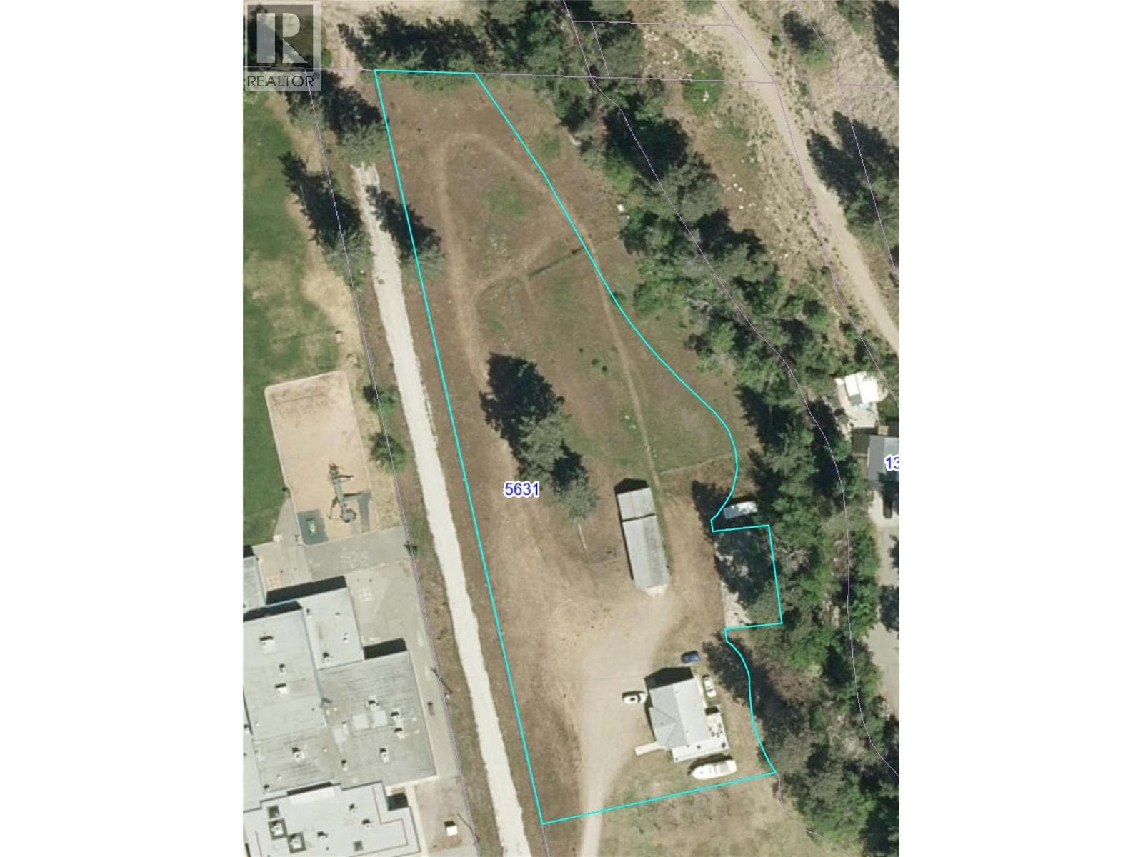 5631 Wild Goose Street — Peachland, British Columbia - Main photo