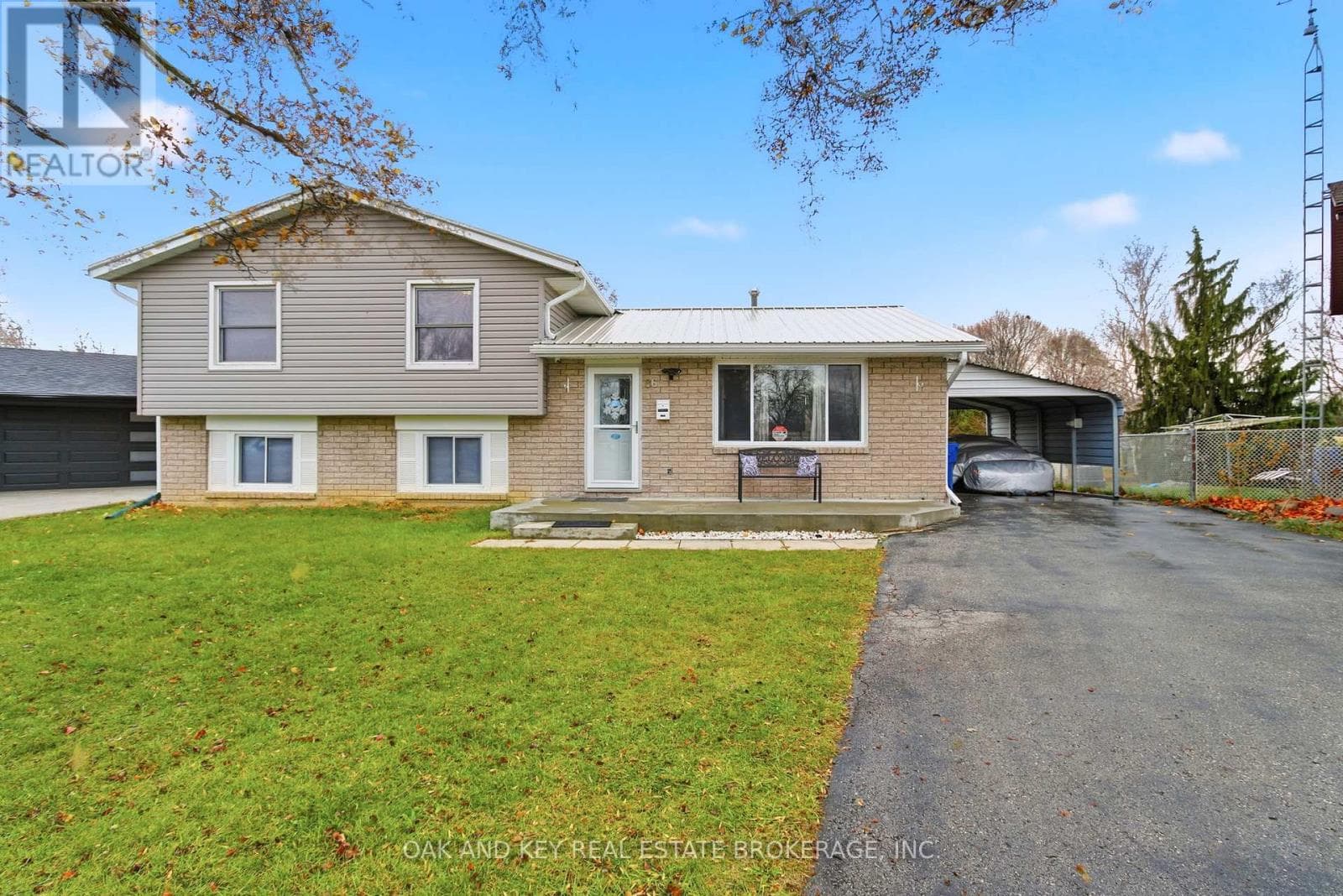 86 CHESTNUT DRIVE — Chatham-Kent (Chatham), Ontario - Main photo