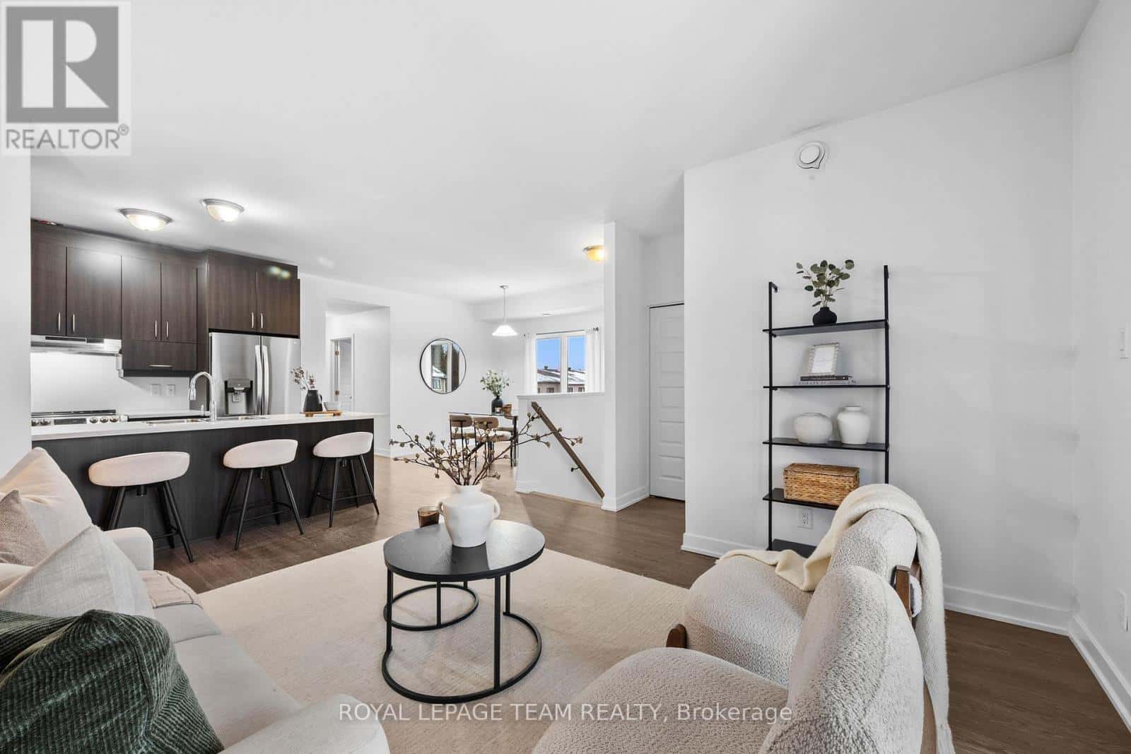 6 - 251 CAPRI AVENUE — Russell, Ontario - Photo 4 of 32