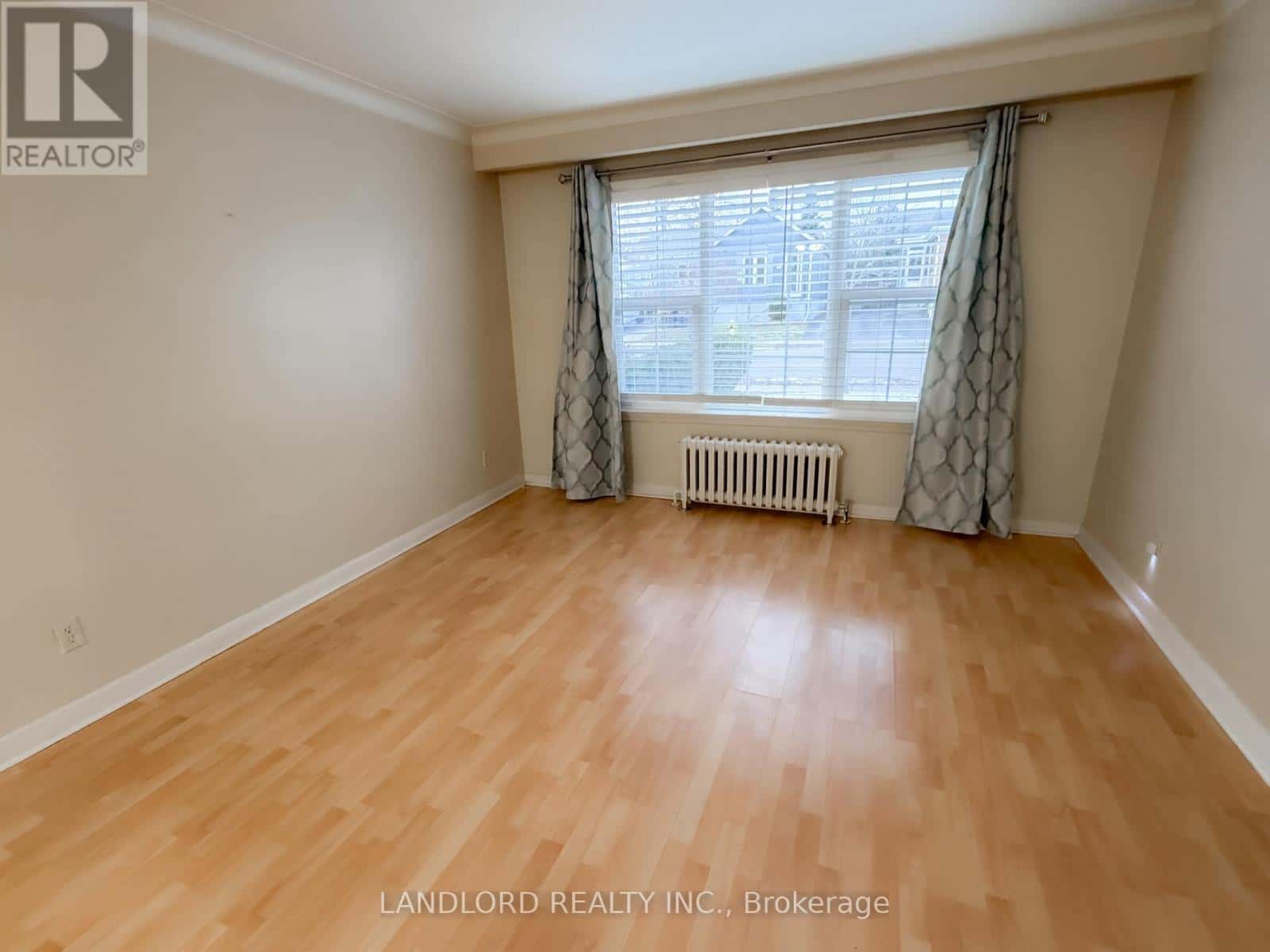 Toronto (Long Branch), Ontario — Toronto (Long Branch), Ontario - Photo 5 of 21