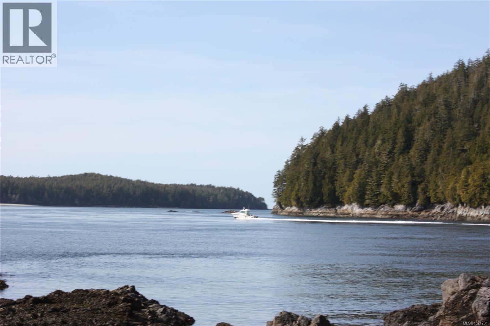 200 Campbell St — Tofino, British Columbia - Photo 4 of 4