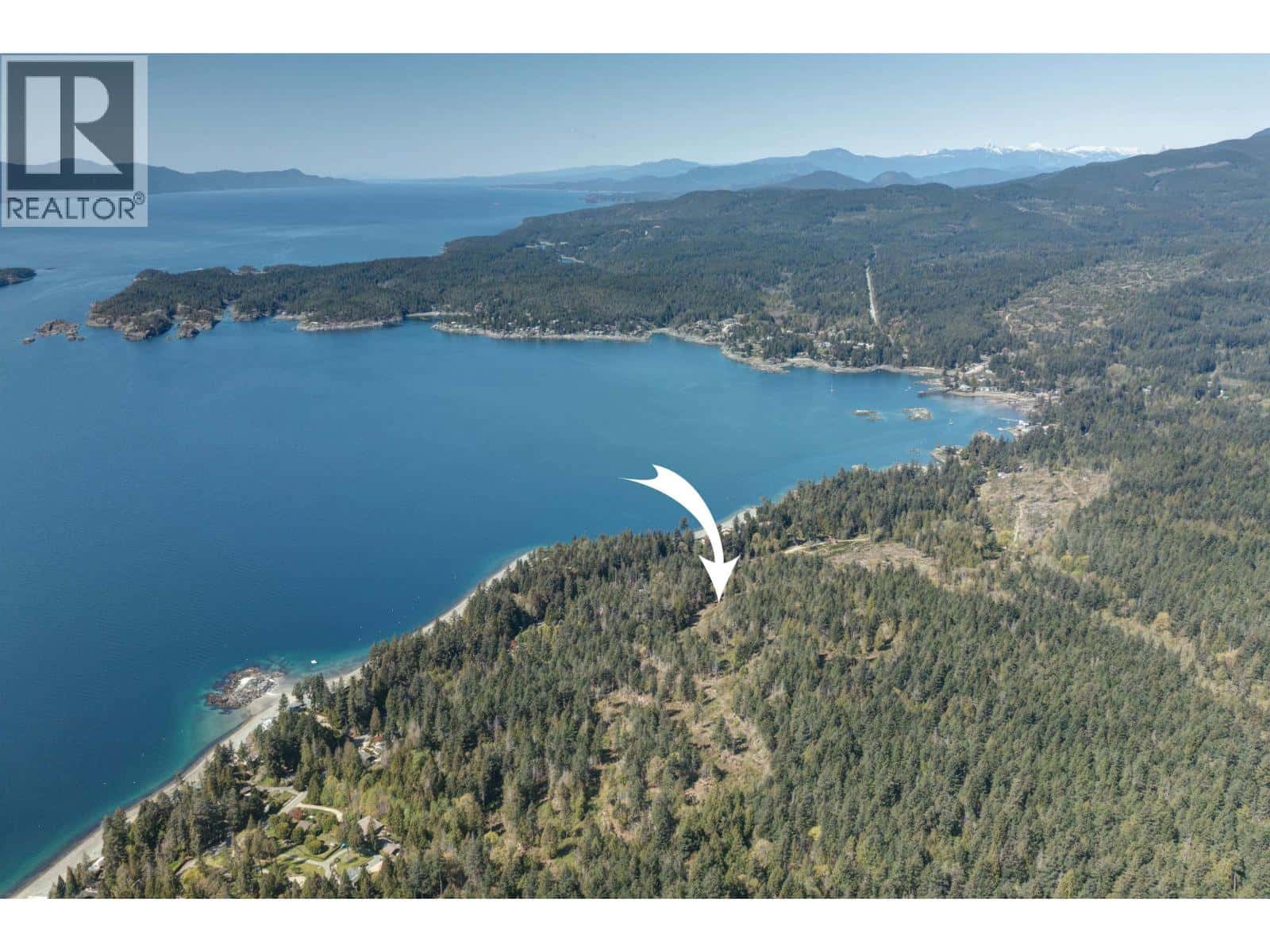 Block B PRIESTLAND ROAD — Halfmoon Bay, British Columbia - Photo 5 of 40