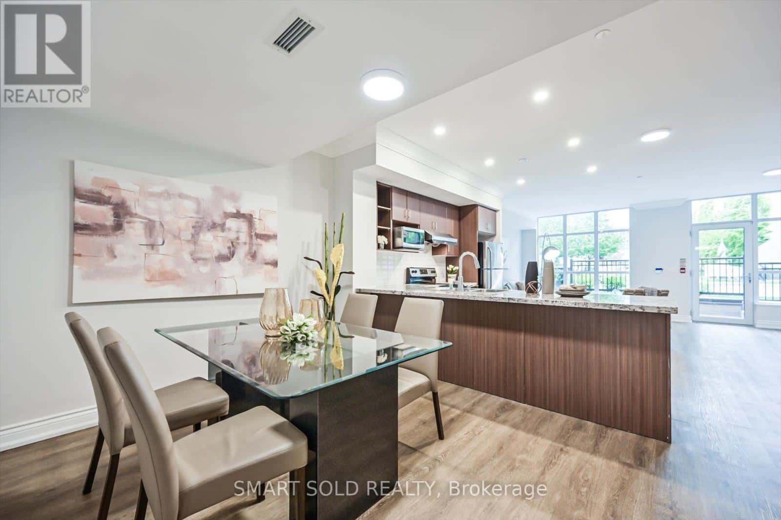 A112 - 89 SOUTH TOWN CENTRE BOULEVARD — Markham (Unionville), Ontario - Photo 5 of 25