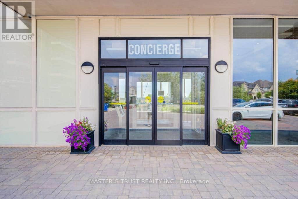 307 - 15 STOLLERY POND CRESCENT - Photo 2 of 49, Markham (Devil's Elbow), Ontario