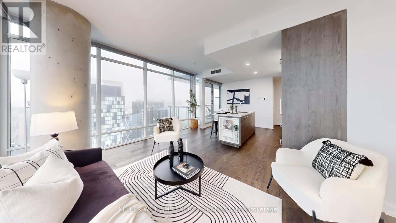 3307 - 488 UNIVERSITY AVENUE — Toronto (University), Ontario - Photo 4 of 38