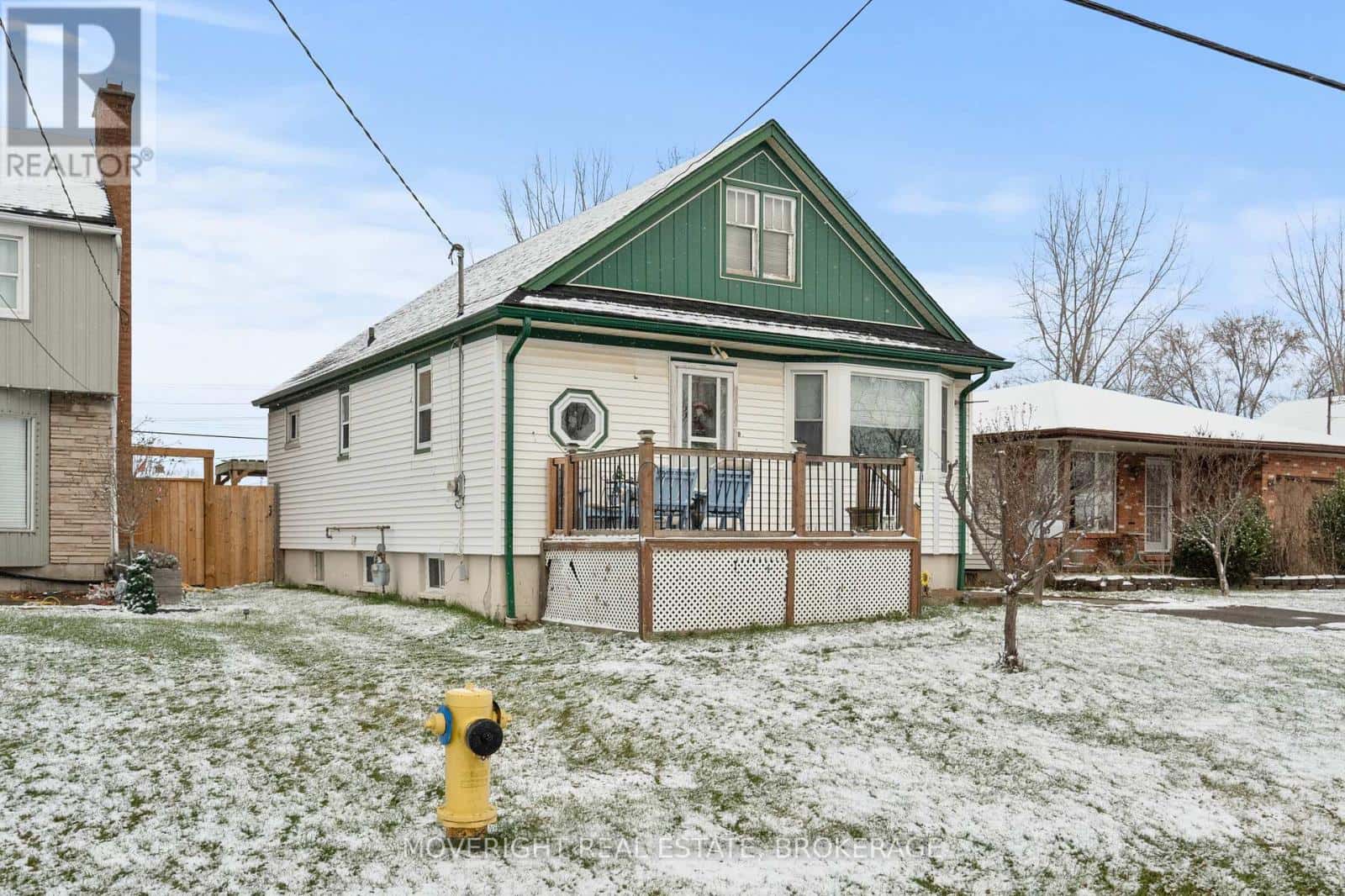 45 BLOOMFIELD AVENUE — St. Catharines (Secord Woods), Ontario - Photo 3 of 42