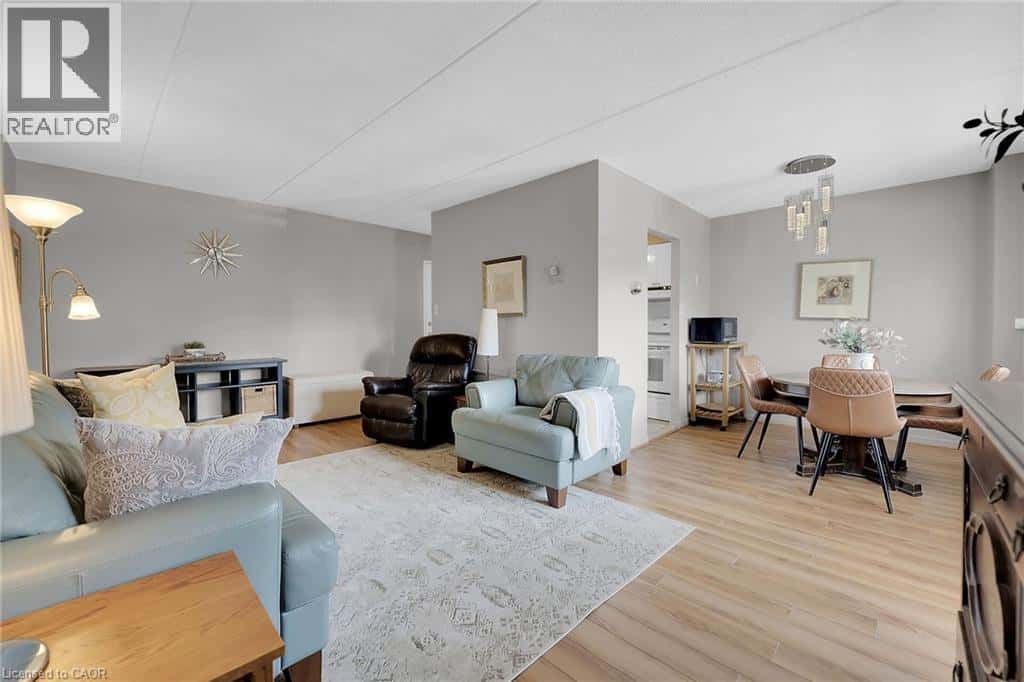 198 SCOTT Street Unit# 220 — St. Catharines, Ontario - Photo 3 of 43