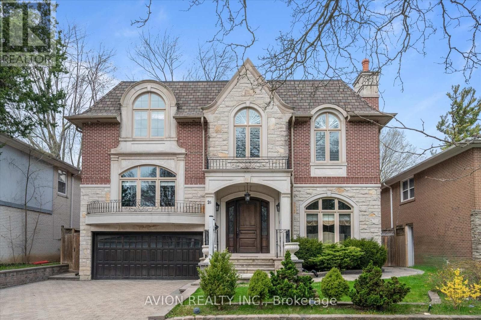 26 DANVILLE DRIVE — Toronto (St. Andrew-Windfields), Ontario - Main photo