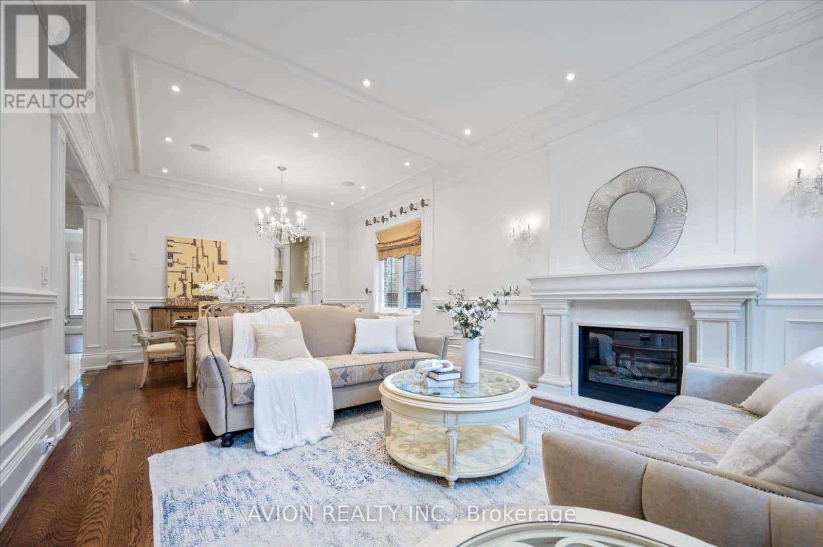 26 DANVILLE DRIVE — Toronto (St. Andrew-Windfields), Ontario - Photo 3 of 49