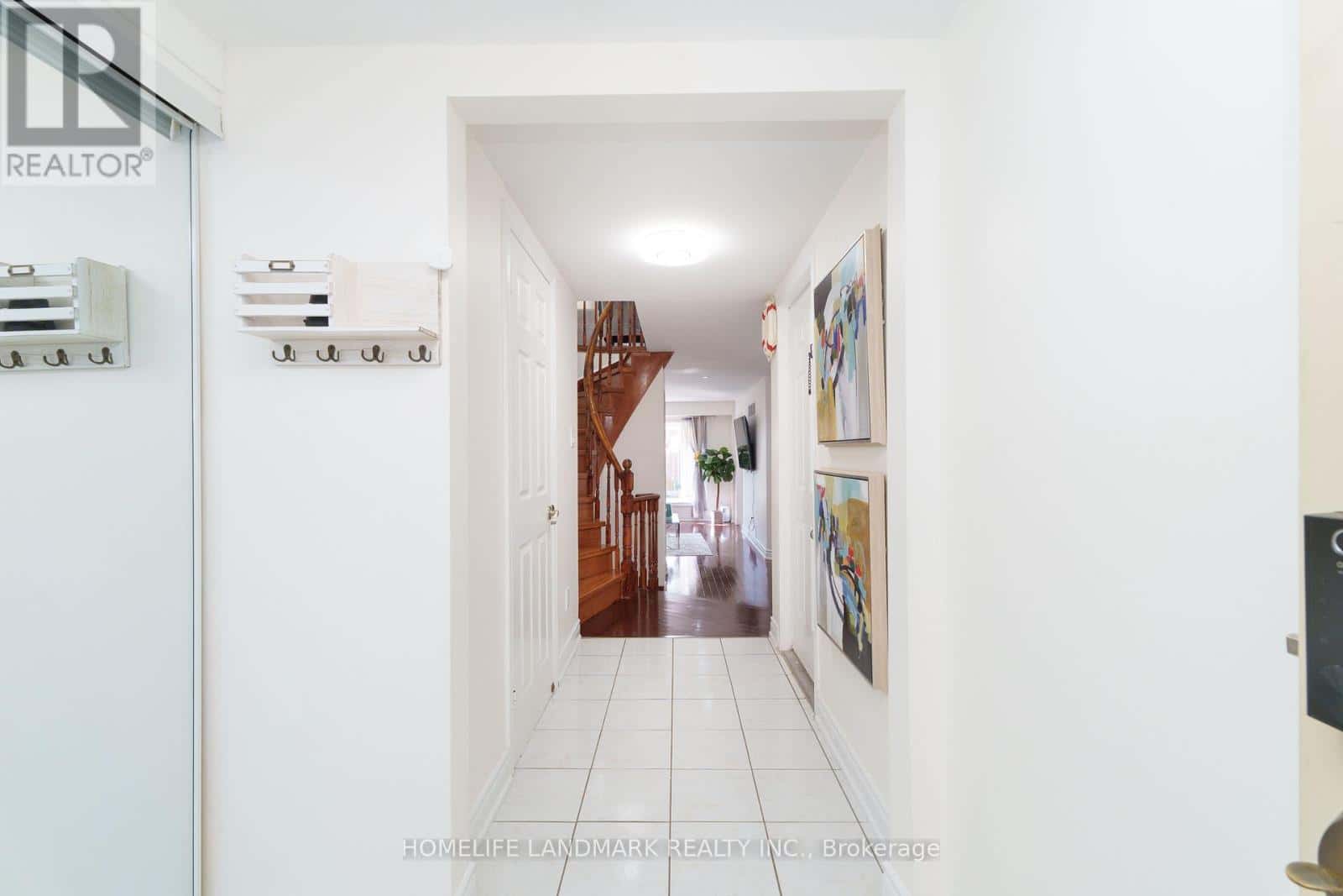 20 CROACH CRESCENT — Toronto (Agincourt North), Ontario - Photo 3 of 25