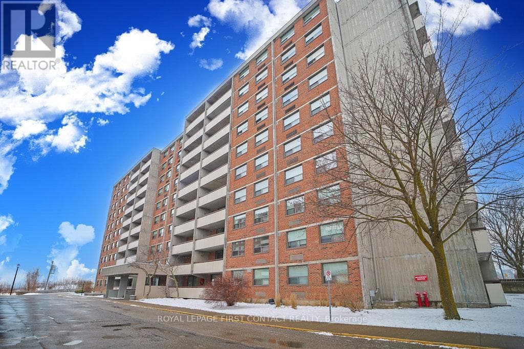 808 - 20 WILLIAM ROE BOULEVARD — Newmarket (Central Newmarket), Ontario - Main photo