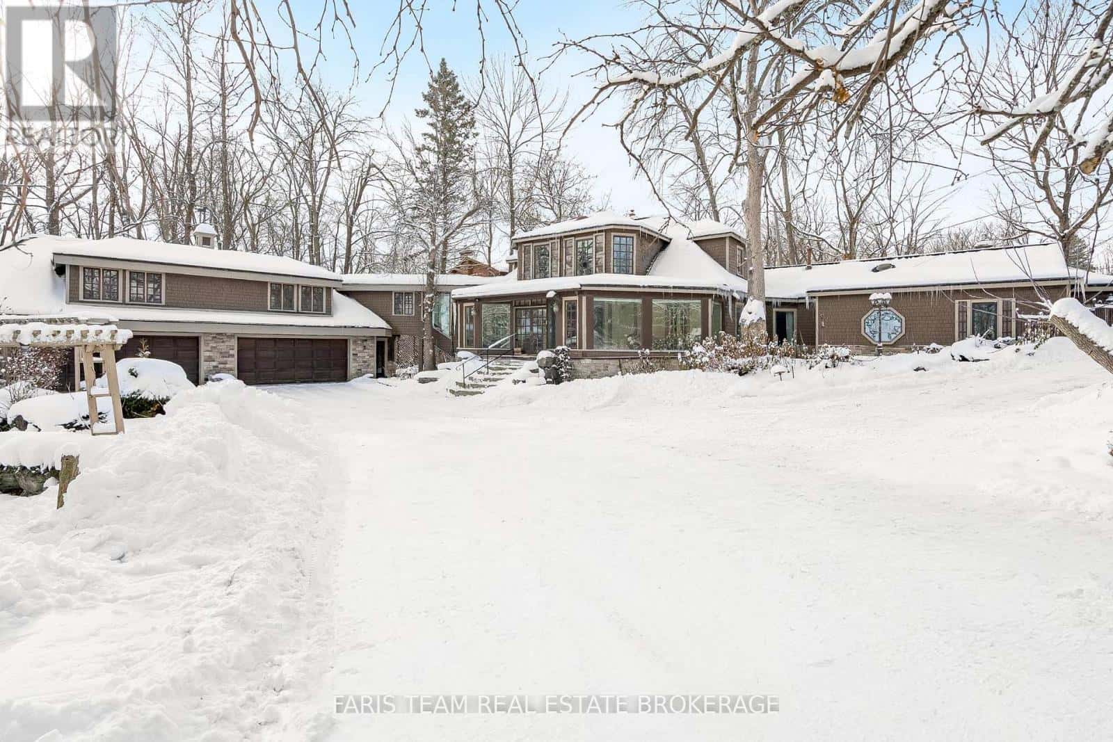 345 BREWERY LANE — Orillia, Ontario - Photo 2 of 50