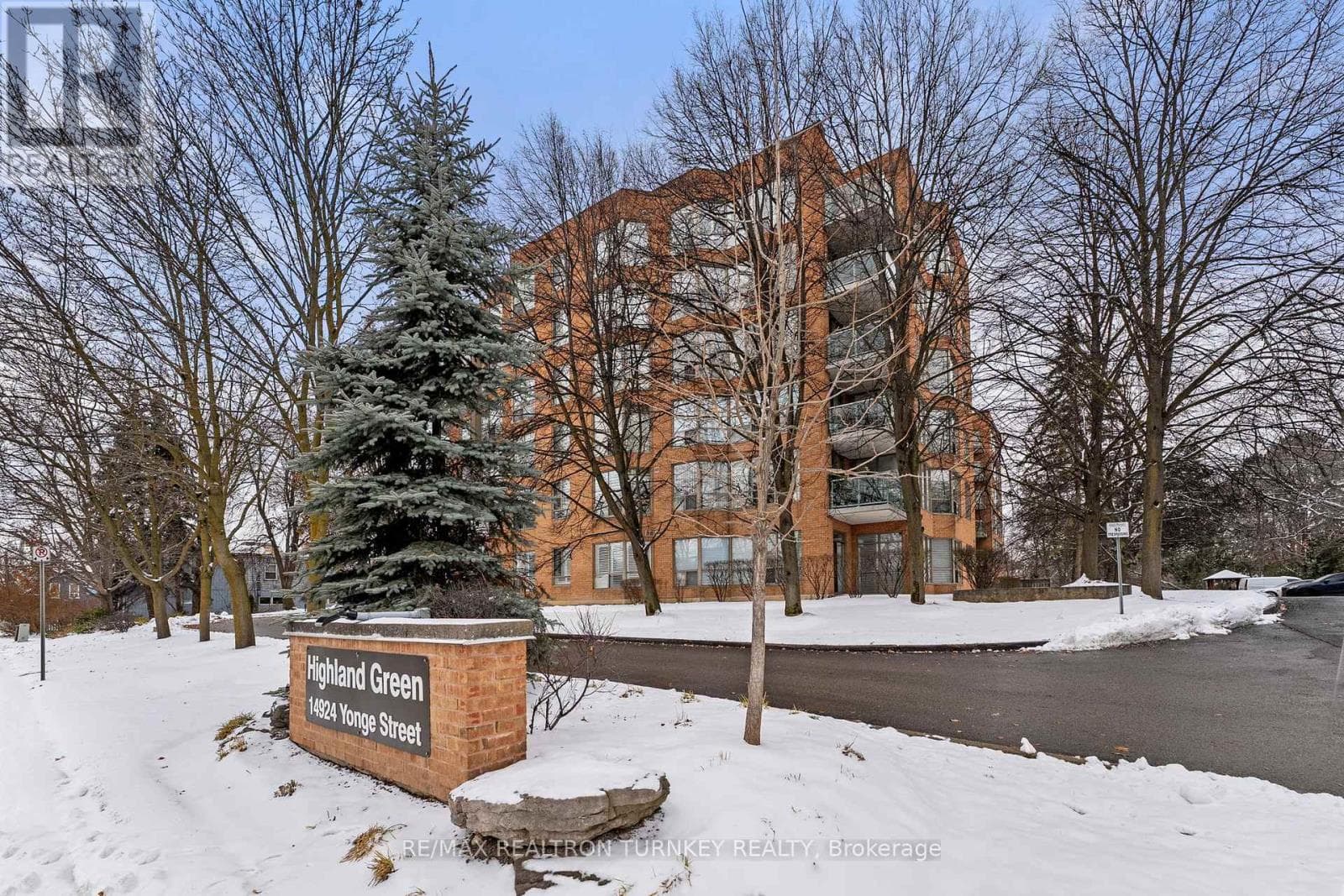 114 - 14924 YONGE STREET — Aurora (Aurora Highlands), Ontario - Main photo