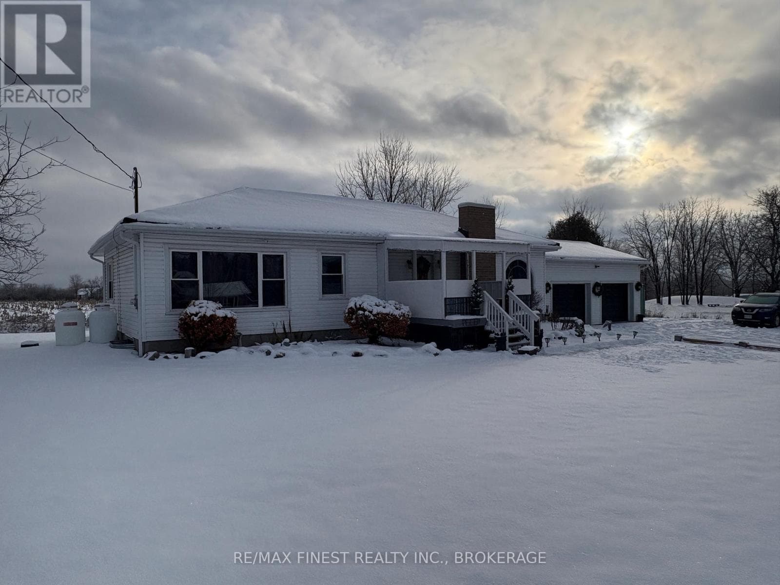 5008 HIGHWAY 38 — Frontenac (Frontenac South), Ontario - Main photo