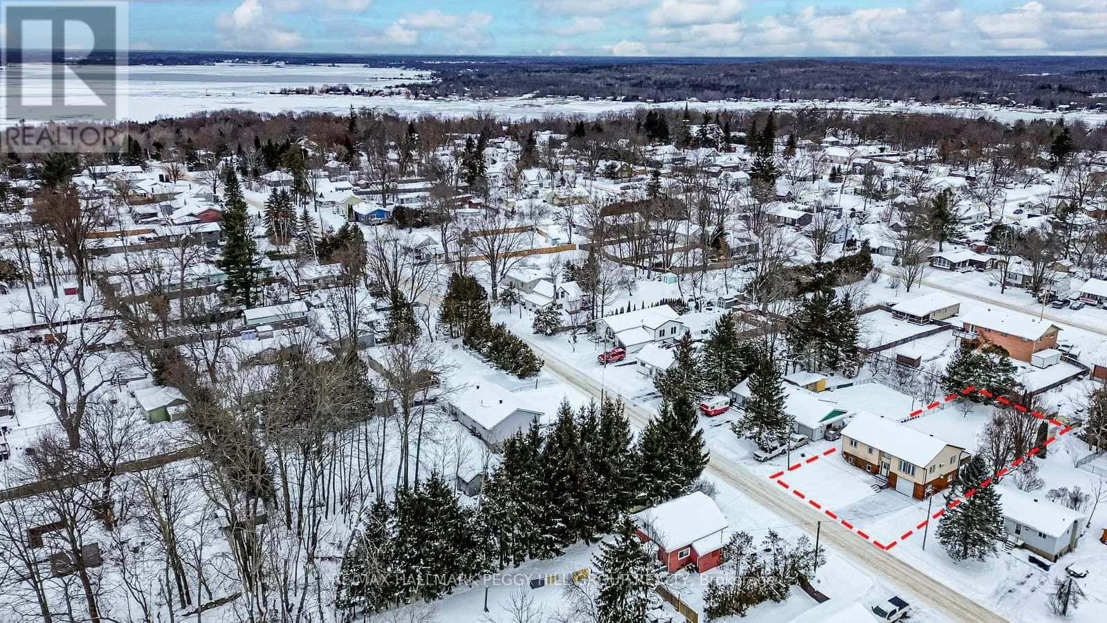 325 OUIDA STREET — Tay (Waubaushene), Ontario - Photo 2 of 23