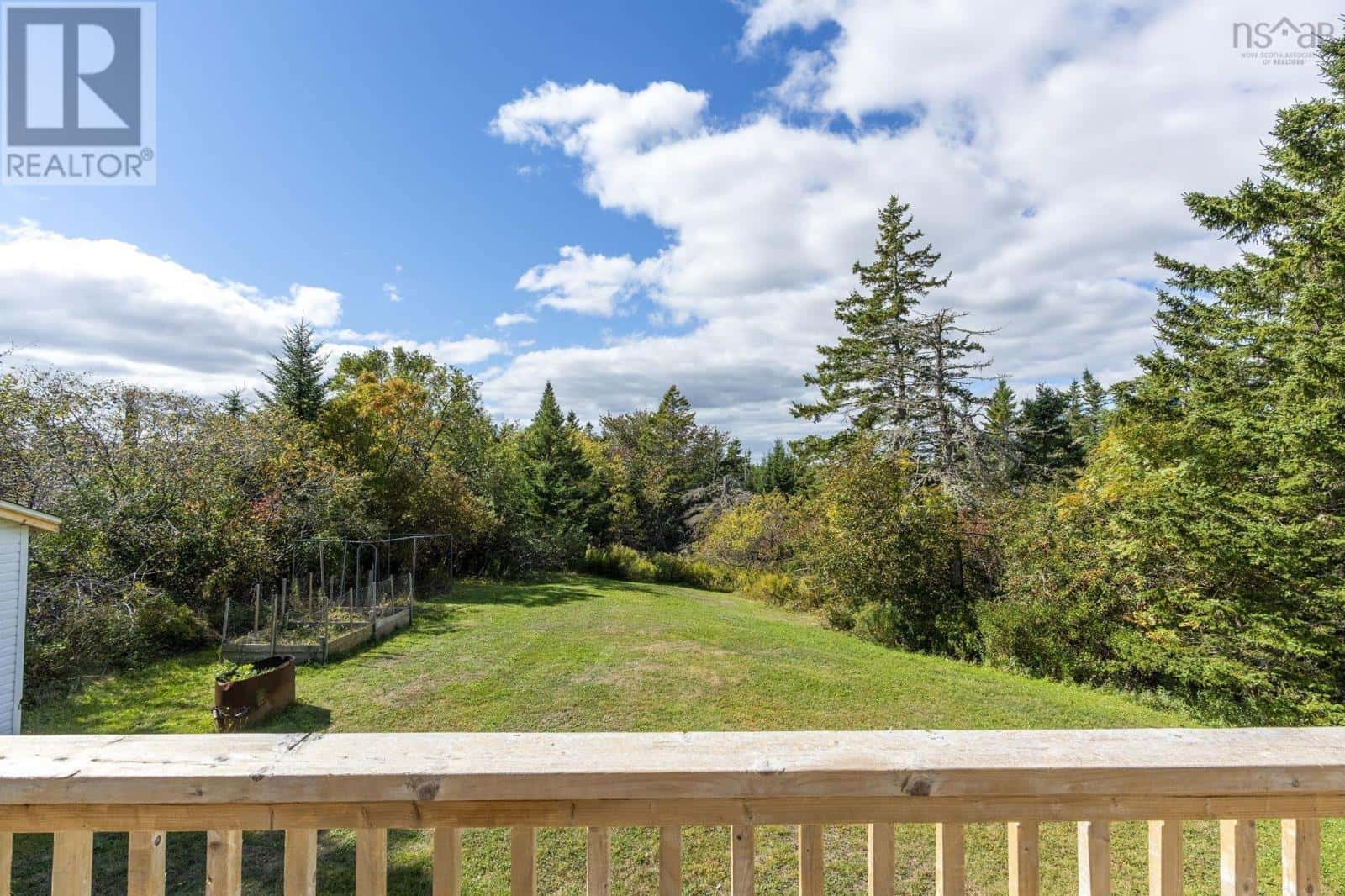 452 East Chezzetcook Road — East Chezzetcook, Nova Scotia - Photo 5 of 50