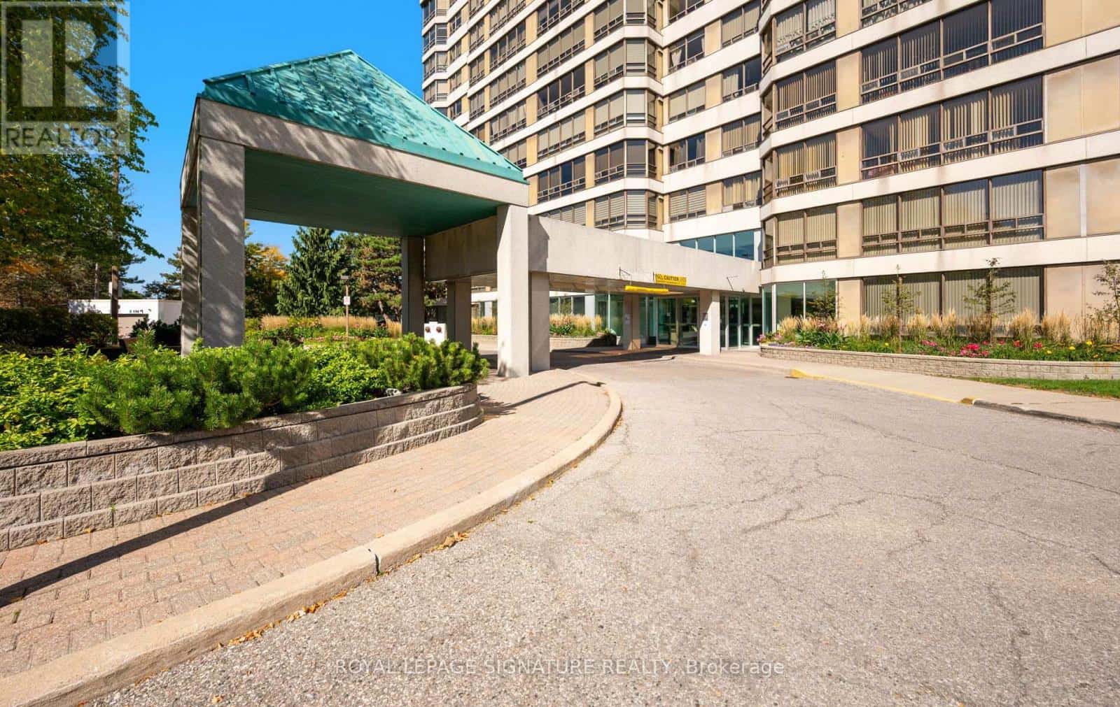 1207 - 310 MILL STREET S — Brampton (Brampton South), Ontario - Photo 2 of 43