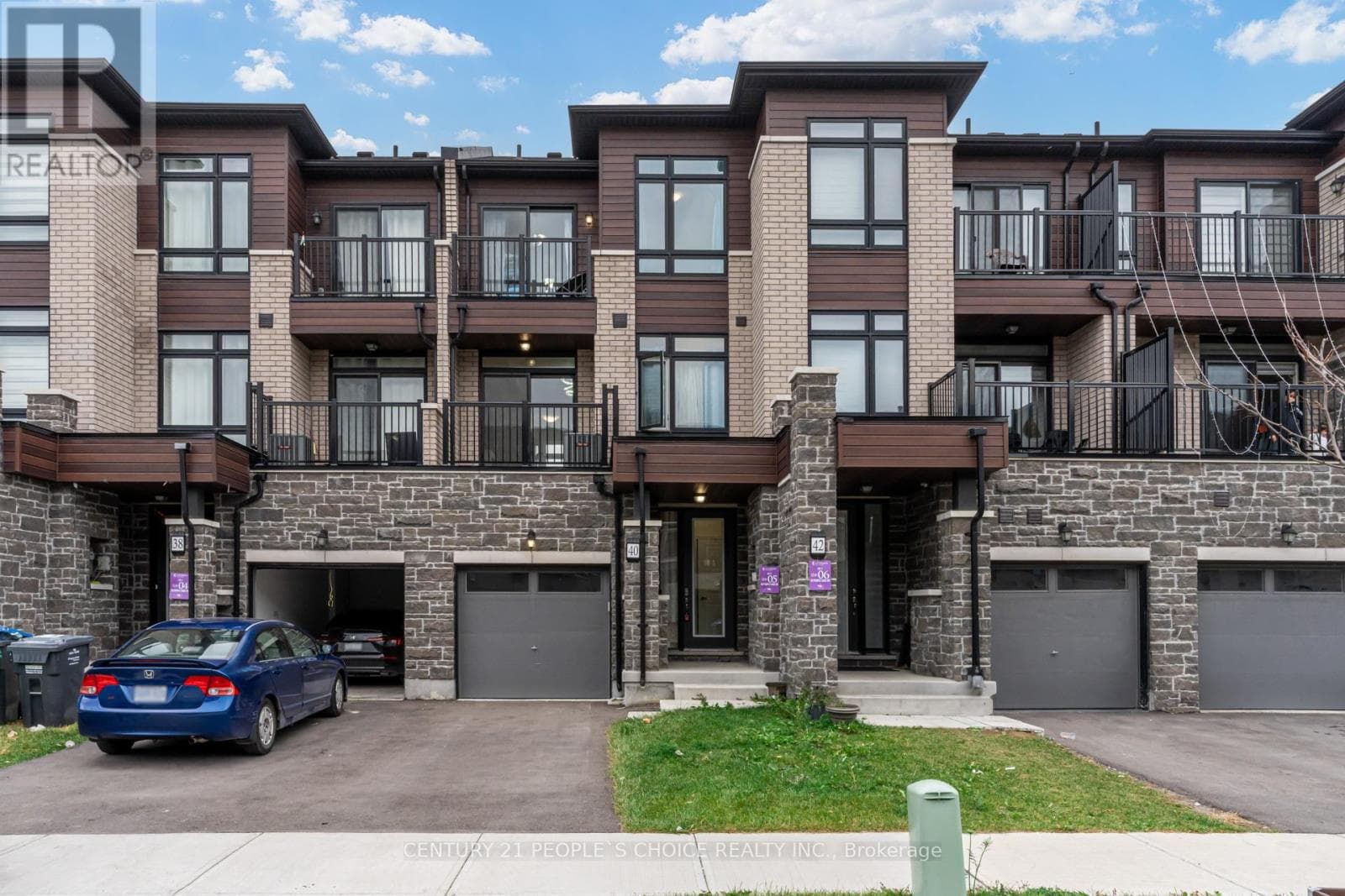 40 PURPLE SAGE DRIVE — Brampton (Bram East), Ontario - Main photo