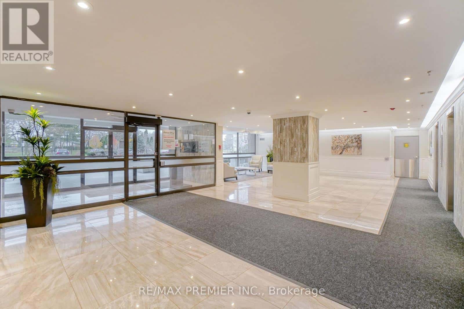 1602 - 475 THE WEST MALL — Toronto (Etobicoke West Mall), Ontario - Photo 5 of 45