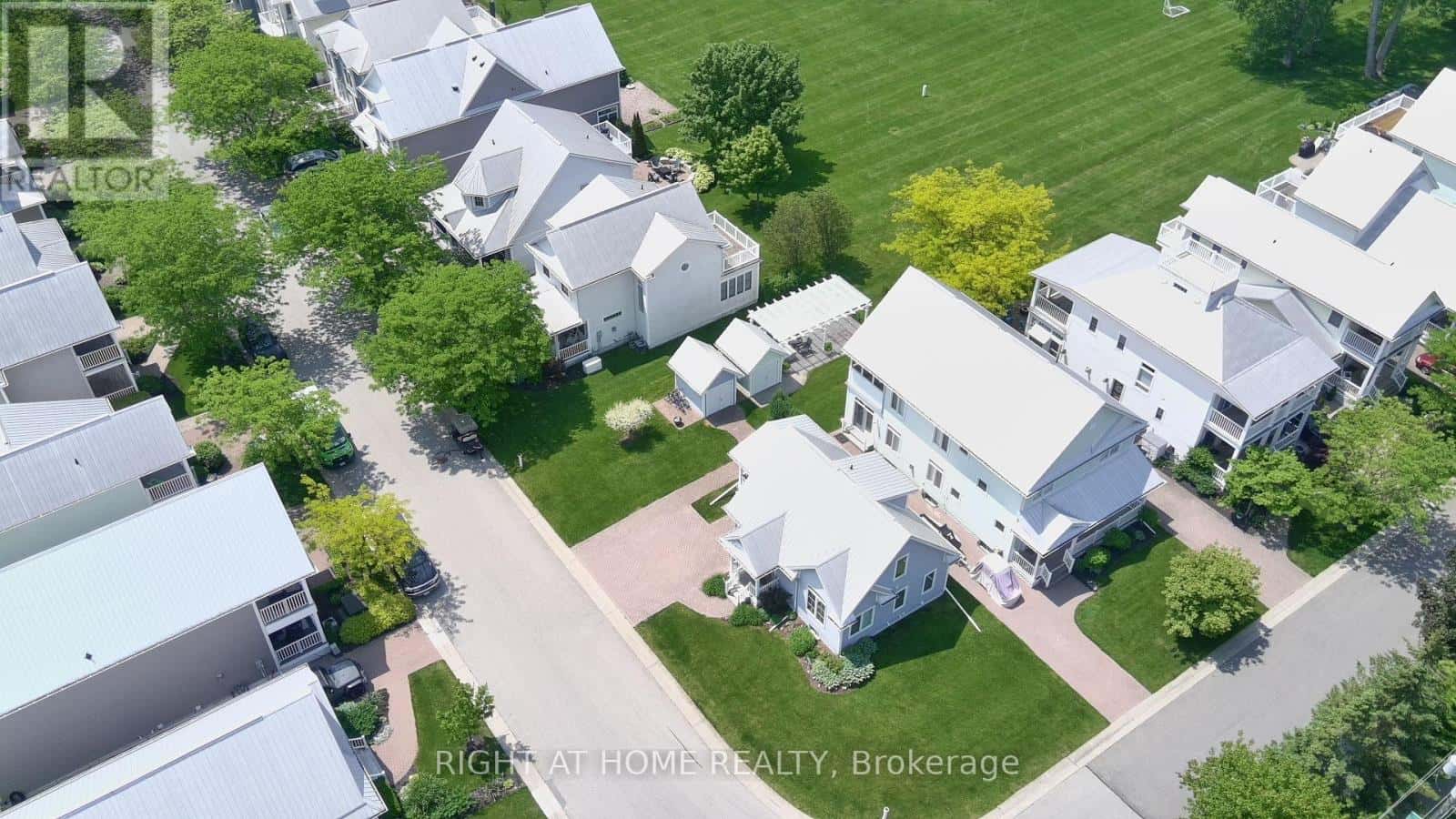 54 NANTUCKETT ROAD — Fort Erie (Crystal Beach), Ontario - Photo 5 of 30