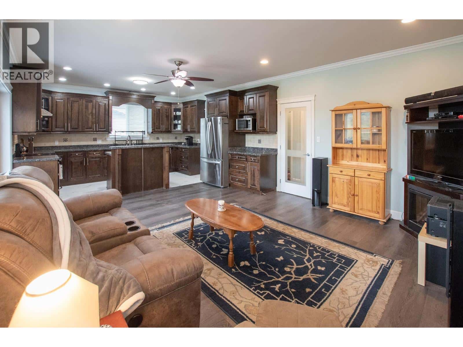 1890B Sage Street — Merritt, British Columbia - Photo 4 of 36