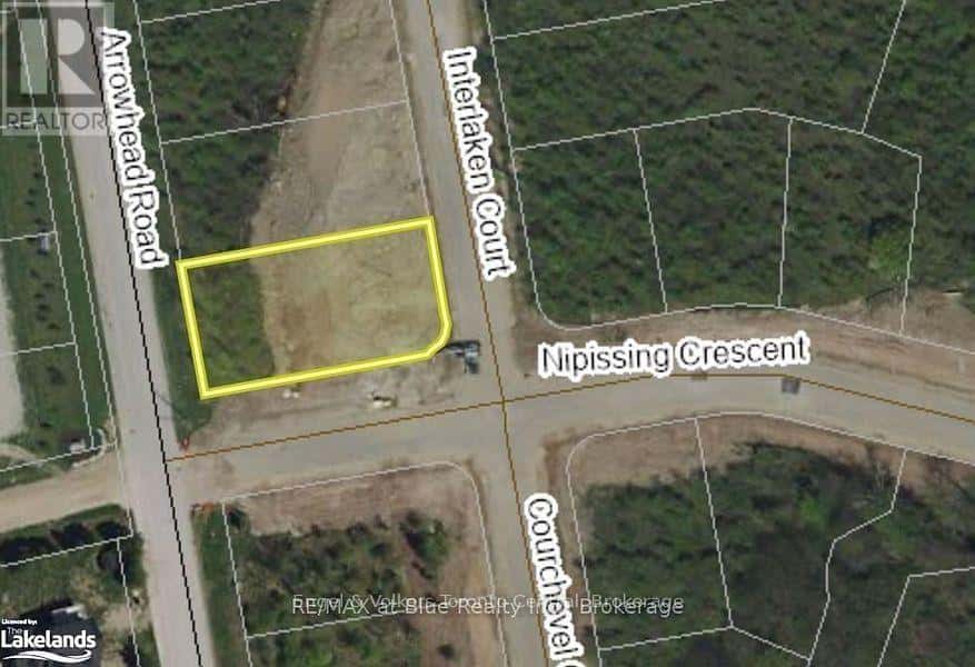 100 INTERLAKEN COURT — Blue Mountains, Ontario - Photo 3 of 10