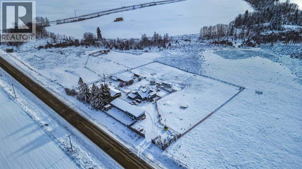 4115 Highway 580 — Cremona, Alberta - Photo 3 of 49