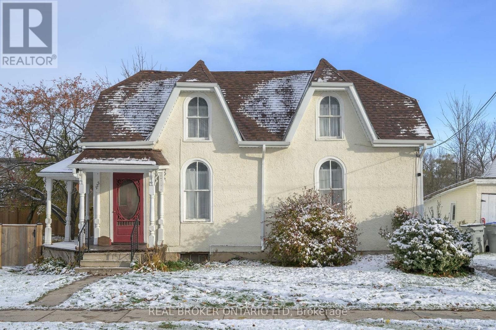 222 ELLEN STREET — North Middlesex (Parkhill), Ontario - Main photo