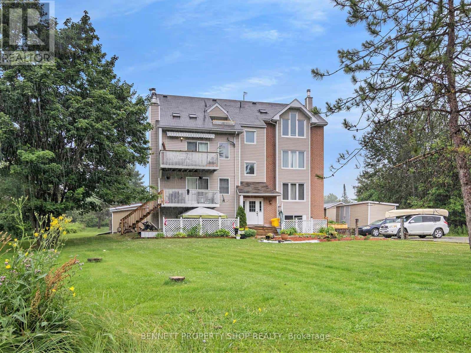 4D - 1036 BARRYVALE ROAD — Greater Madawaska, Ontario - Photo 2 of 19