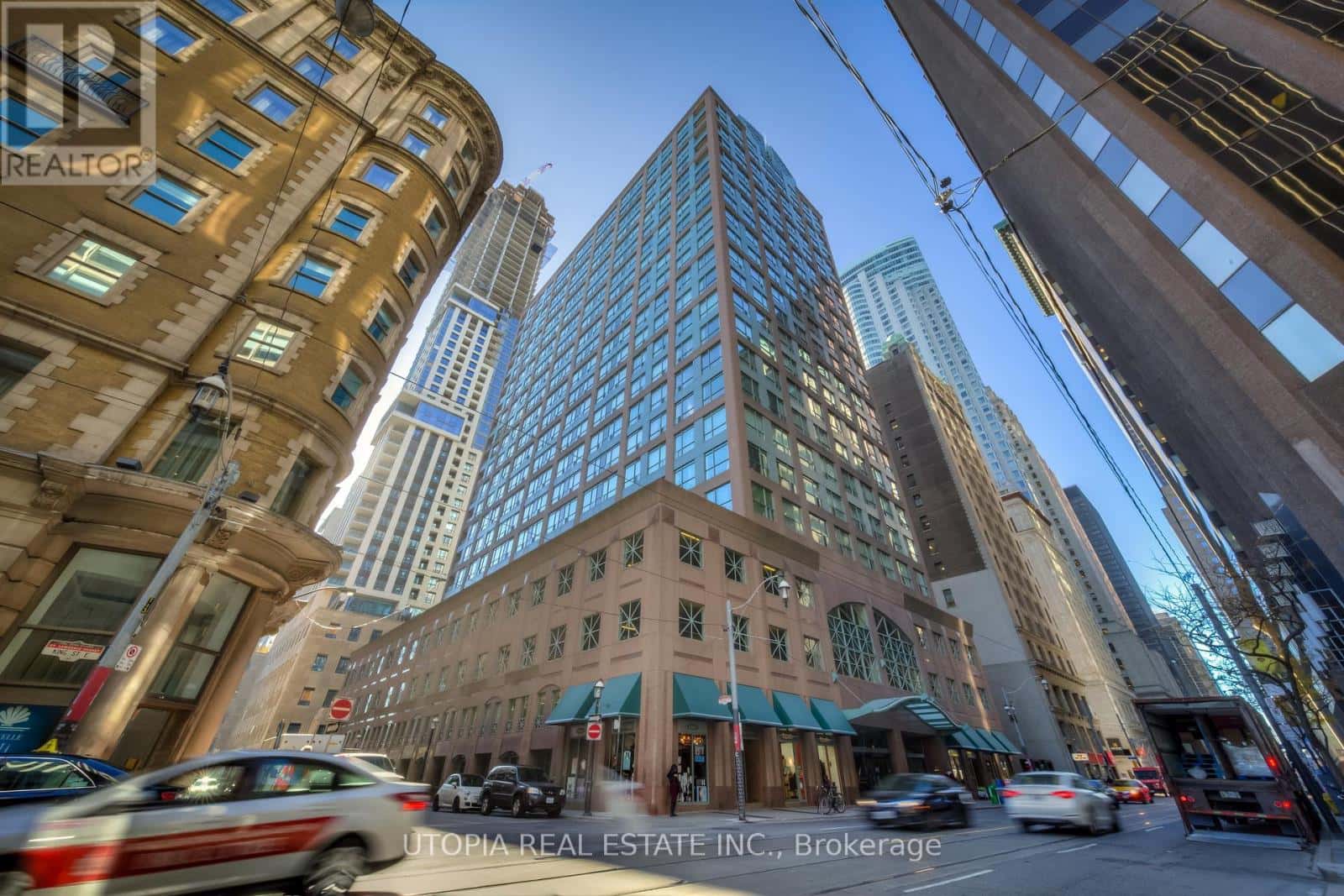 7 King Street East 1017