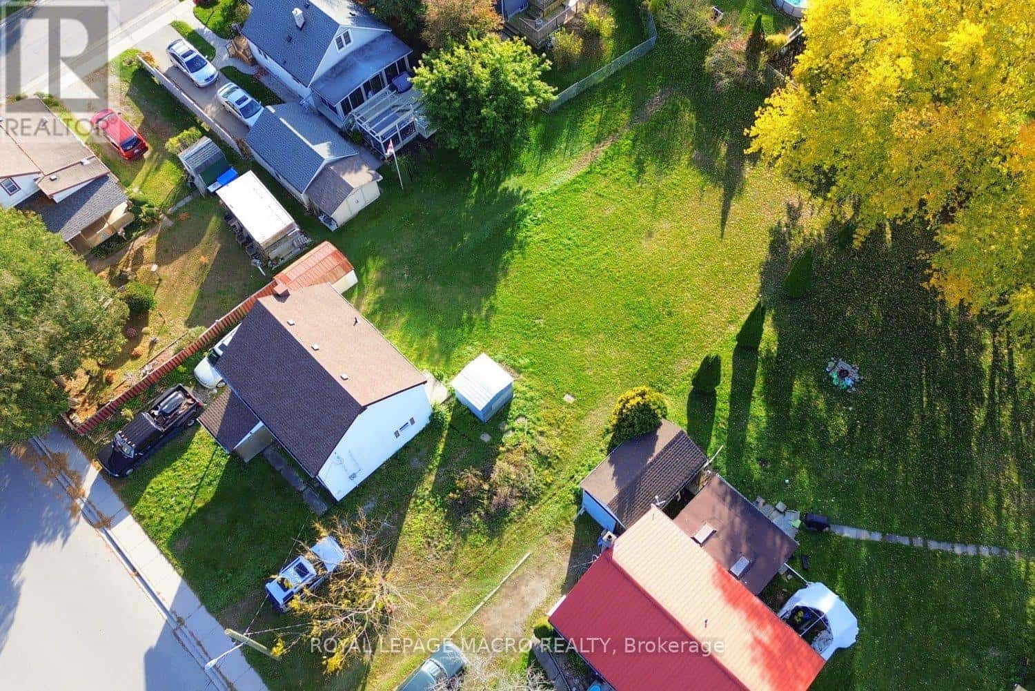 132 METCALFE STREET S — Norfolk (Simcoe), Ontario - Photo 2 of 30