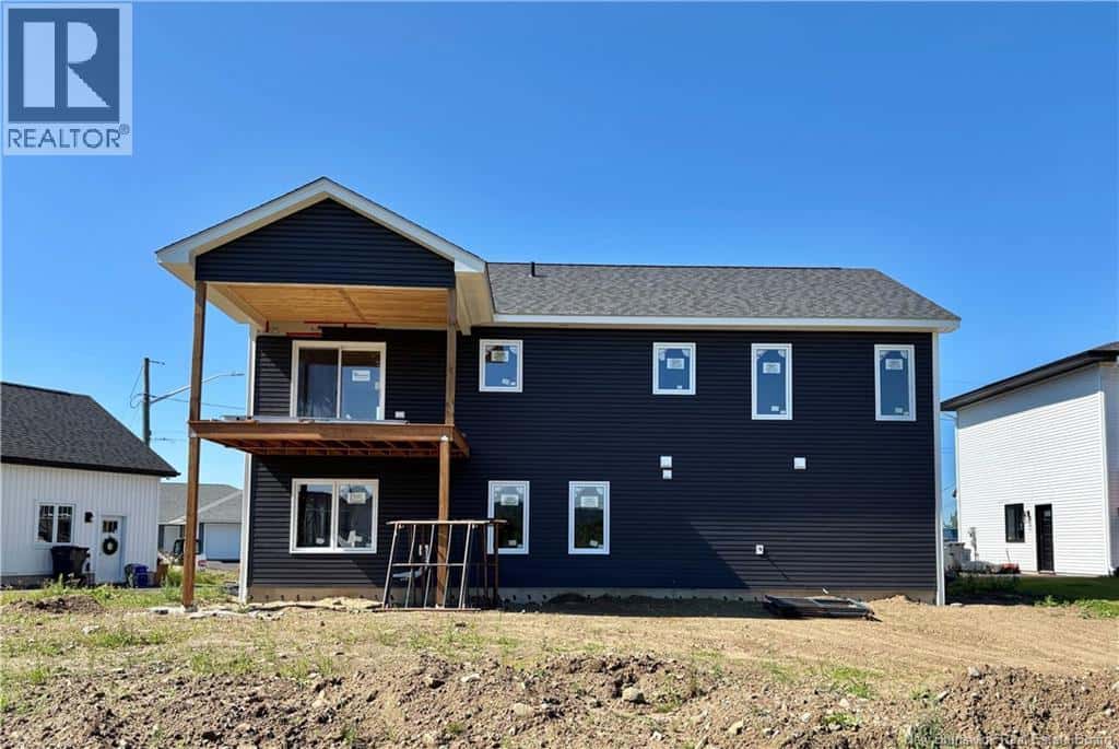 9 LeBaron Court — Fredericton, New Brunswick - Photo 2 of 37