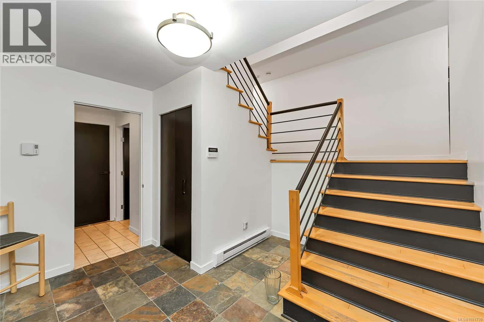 5198 Beckton Rd — Saanich, British Columbia - Photo 3 of 52