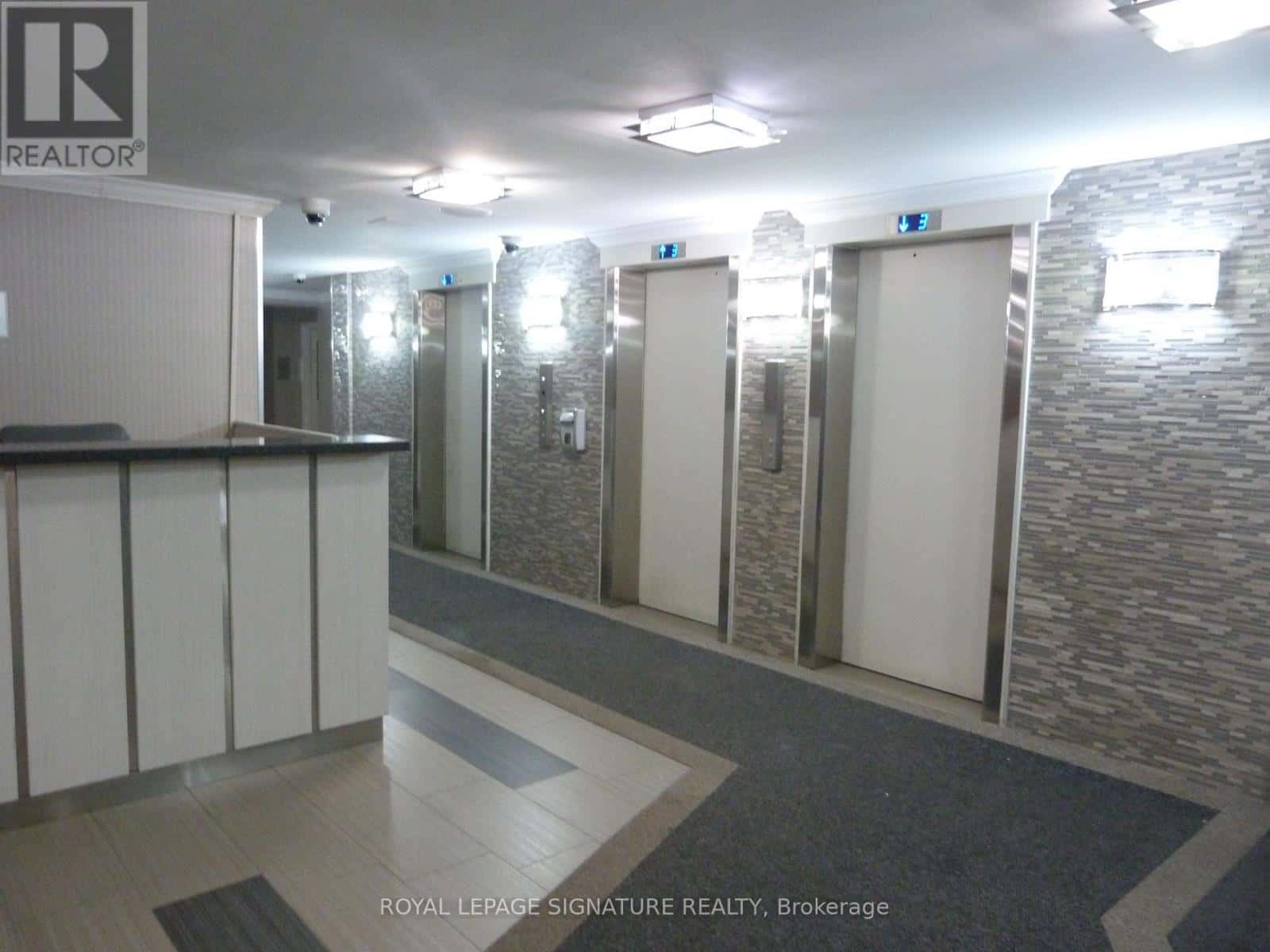 209 - 15 KENSINGTON ROAD — Brampton (Queen Street Corridor), Ontario - Photo 4 of 30