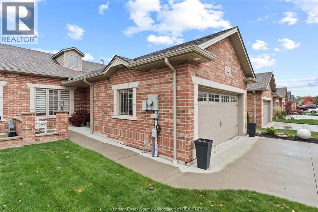 351 BOISMIER AVENUE — LaSalle, Ontario - Photo 3 of 33