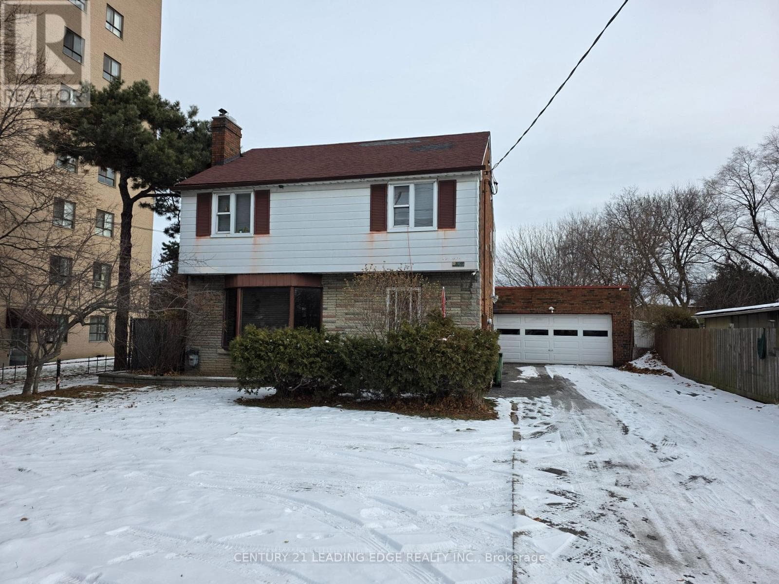 1097 PHARMACY AVENUE — Toronto (Wexford-Maryvale), Ontario - Main photo