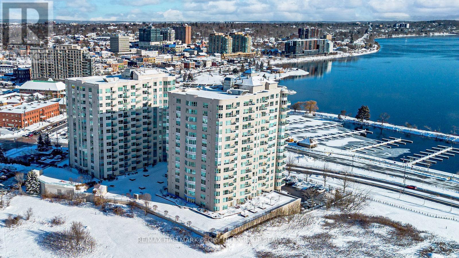 401 - 2 TORONTO STREET — Barrie (City Centre), Ontario - Main photo