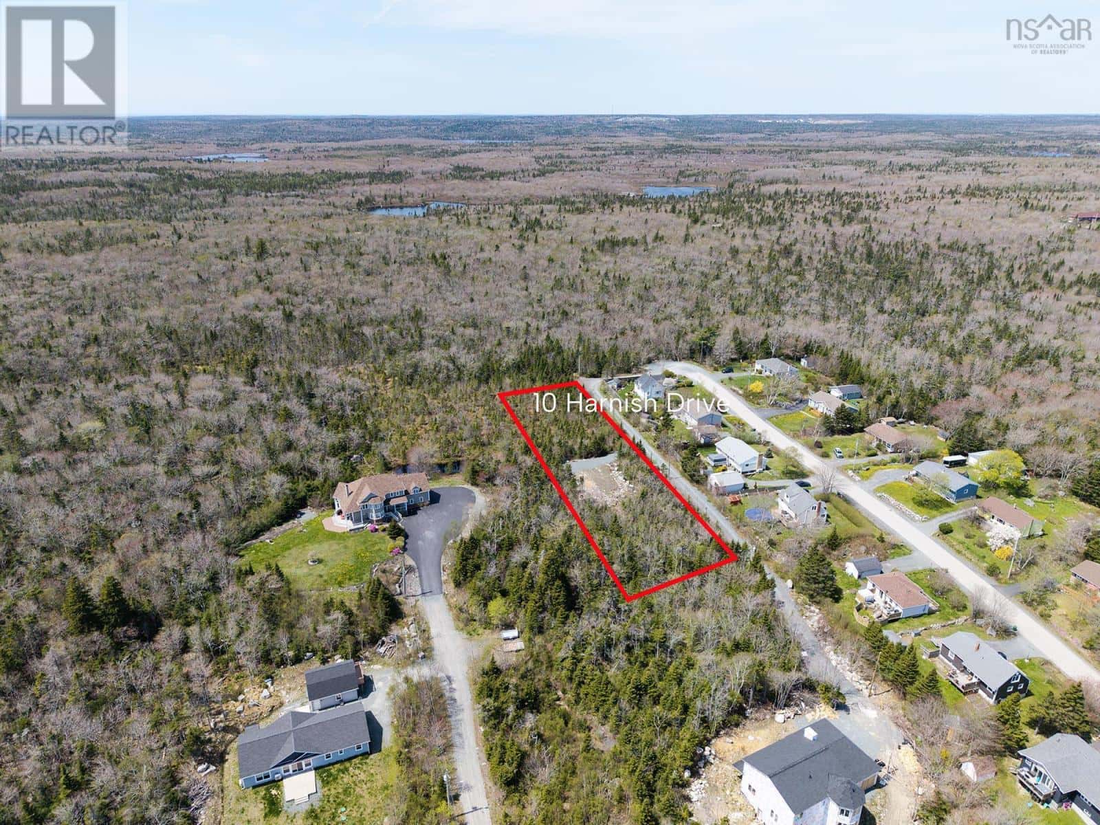 10 Harnish Drive — Herring Cove, Nova Scotia - Photo 2 of 18