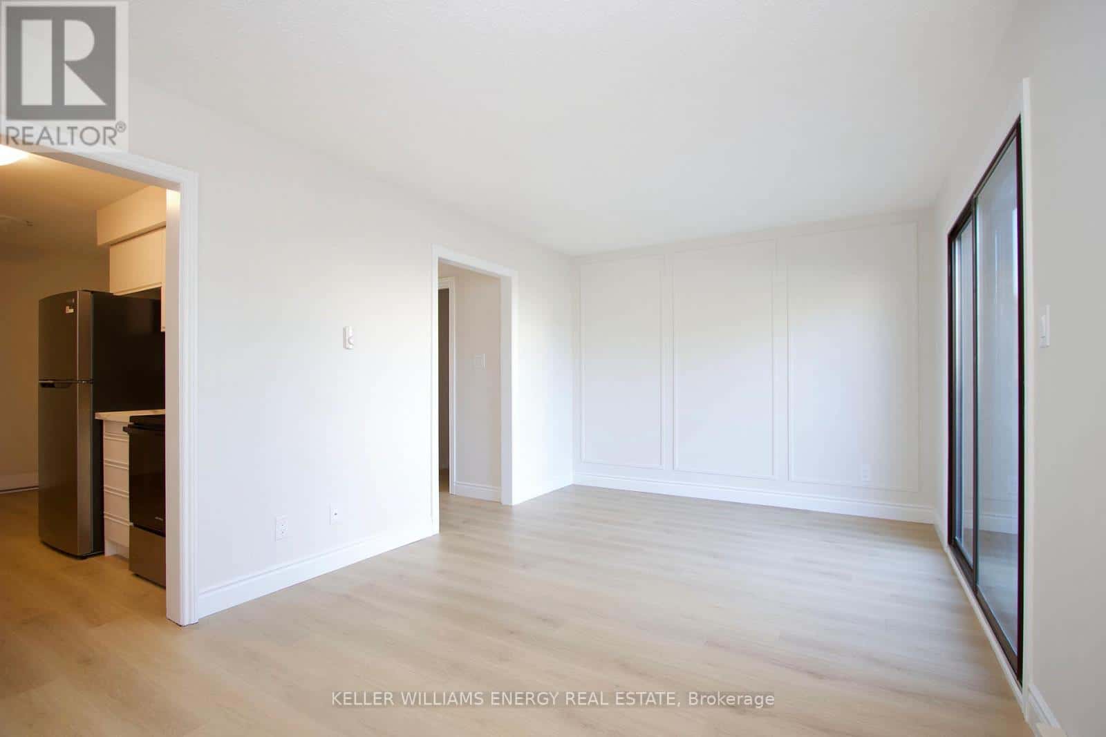 5 - 221 ORMOND DRIVE — Oshawa (Samac), Ontario - Photo 5 of 20