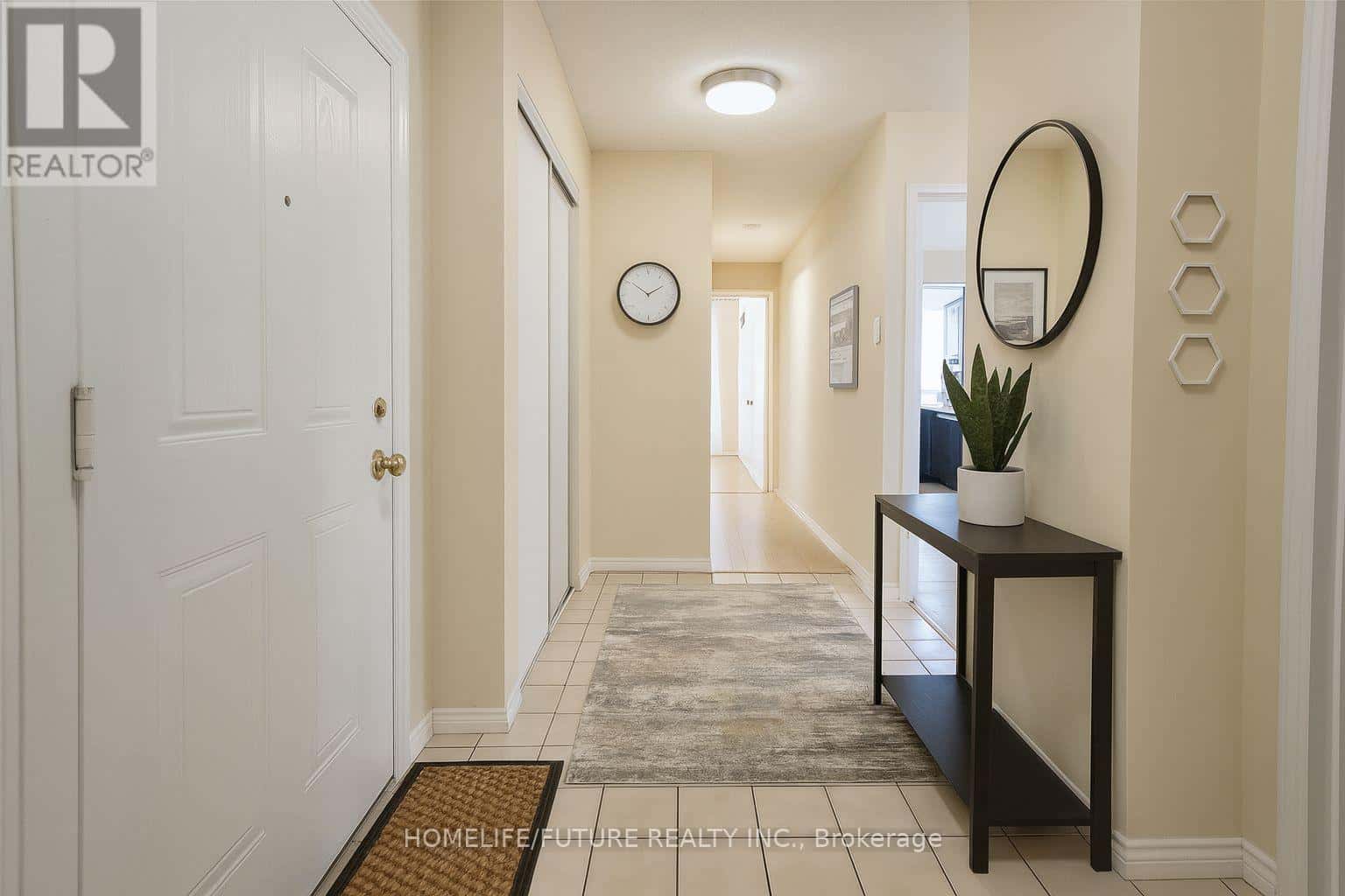 1502 - 410 MCLEVIN AVENUE — Toronto (Malvern), Ontario - Photo 3 of 33