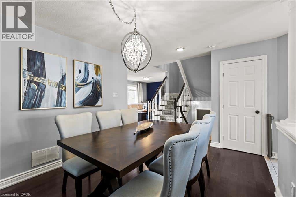 11 WILBUR Drive — Binbrook, Ontario - Photo 4 of 21