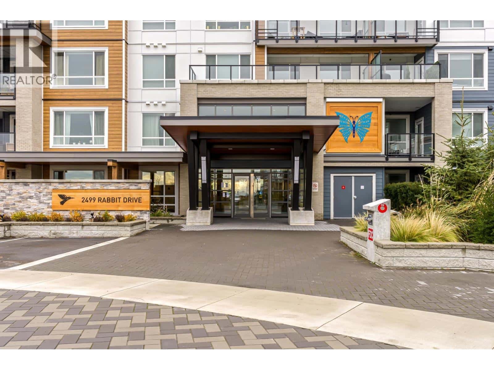 328 2499 RABBIT DRIVE — Tsawwassen, British Columbia - Photo 2 of 27